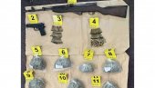 HAPŠENJE U KRUŠEVCU: Osumnjičeni kao kolekcionar - policija zaplenila čitav arsenal oružja i marihuanu