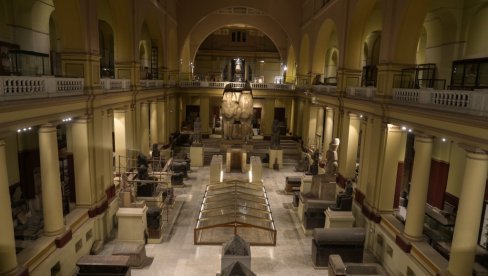 VREDAN MILIJARDU DOLARA, SA VIŠE OD 50.000 ARTEFAKATA! Otvara se veliki egipatski muzej VREDAN MILIJARDU DOLARA, SA VIŠE OD 50.000 ARTEFAKATA! Otvara se veliki egipatski muzej