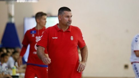 BRINE SAMO MILOVANOVIĆ: Selektor juniorske rukometne reprezentacije Teodorović nada se da će se pivot oporaviti
