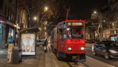 PROLAZNIK NA SLAVIJI PRETUKAO VOZAČA TRAMVAJA: Naneo mu teške povrede, policija odmah intervenisala