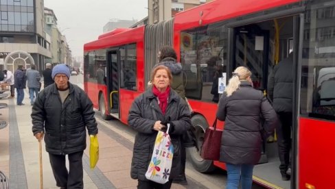 OLAKŠICE ZA NAJSTARIJE SUGRAĐANE: Oko 40 odsto penzionera u Nišu ima pravo na besplatan prevoz OLAKŠICE ZA NAJSTARIJE SUGRAĐANE: Oko 40 odsto penzionera u Nišu ima pravo na besplatan prevoz