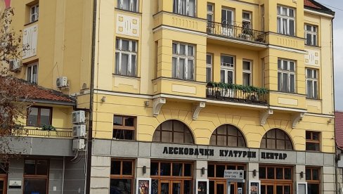 „СТАРС“ У КУЛТУРНОМ ЦЕНТРУ: Концерт лесковачког вокалног ансамбла