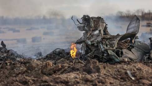 RAT U UKRAJINI: Proboj ka Pokrovsku se nastavlja, gori NATO oprema; Neuspeo proboj VSU u Belgorod; Oboren F-16 iznad Zaporožja (VIDEO/MAPA)