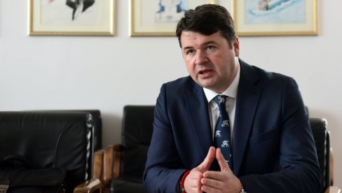 PETROV:molim VST da izvrši odluku Ustavnog suda da to ne bi morala Vlada