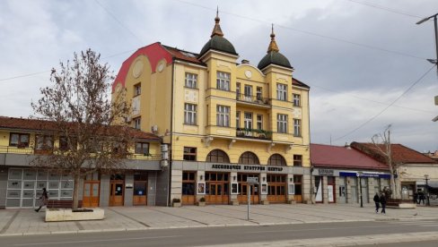 MLADI PESNICI LESKOVCA: Obeležava se Međunarodni dan poezije