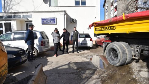 RADOVI U BIJELJINI: Obnova pet ambulanti na području grada RADOVI U BIJELJINI: Obnova pet ambulanti na području grada