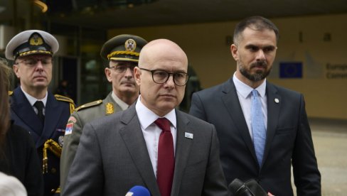 U RATU VELIKIH MALI NAJČEŠĆE STRADAJU Vučević: Mi smo to istorijski više puta iskusili U RATU VELIKIH MALI NAJČEŠĆE STRADAJU Vučević: Mi smo to istorijski više puta iskusili