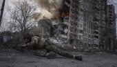 RAT U UKRAJINI: VSU napreduje na bokovima Bahmuta; Ukrajinski analitičar - Jedrećim bombama napadaju štabove i bunkere (FOTO/VIDEO)