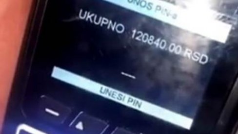 МЛАДИЋ У КЛУБУ ПЛАТИО РАЧУН ВИШЕ ОД 120.000 ДИН: Снимак који је код многих изазвао гнев (ВИДЕО) МЛАДИЋ У КЛУБУ ПЛАТИО РАЧУН ВИШЕ ОД 120.000 ДИН: Снимак који је код многих изазвао гнев (ВИДЕО)