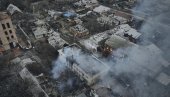 POGLEDAJTE - BAHMUT IZ VAZDUHA: Vagnerovci zauzeli Azom - nad gradom u ruševinama samo dim (FOTO)