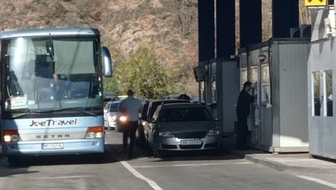 ПРИПАДНИК СРПСКЕ ЖАНДАРМЕРИЈЕ ПРИВЕДЕН НА ЈАРИЊУ: Ново малтретирање Срба, мушкарац одведен на информативни разговор у Јужну Митровицу