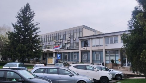 ИЗЛОЖЕН ДЕО БИРАЧКОГ СПИСКА ЗА ПАРАЋИН: Провера сваког радног дана у ЈУМ-у