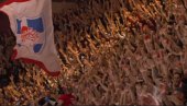 HAOTIČNE SCENE NA ZVEZDINOJ UTAKMICI! Igrač gađao navijače loptom! (VIDEO)