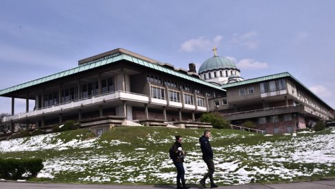 DAN STRADANJA I VASKRSENJA HRAMA SRPSKE KNJIGE: Narodna biblioteka Srbije obeležila dan kada je pre  pola veka useljena u današnju zgradu