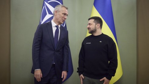 ZELENSKI NA SAMITU NATO: Ukrajinski predsednik sa delegacijom stigao u Vašington