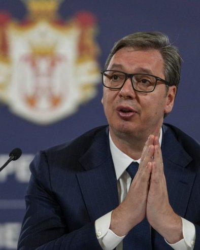 ГРАНИЦА ПОНИЖЕЊА МОРА БИТИ ПОСЛЕДЊА ГРАНИЦА Вучић: Мене је срамота било како су изгледали разговори о РЕМ-у