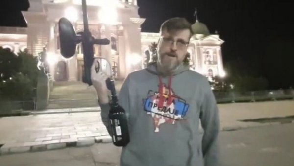 СРЂАН НОГО: Виче, прети, аболира крвнике без права и звања и наравно, бежи (ВИДЕО) СРЂАН НОГО: Виче, прети, аболира крвнике без права и звања и наравно, бежи (ВИДЕО)