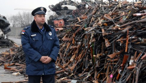 MUP: Naredba o predaji oružja i municije pravno je utemeljena