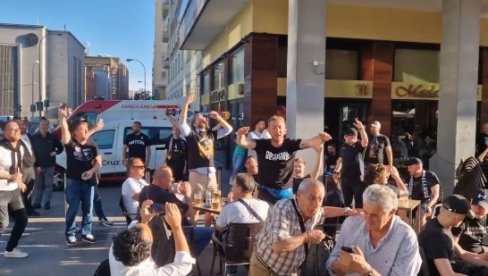 MADRID JE CEO CRNO-BEO: Kad grobari zagrme u centru glavnog grada Španije (VIDEO)