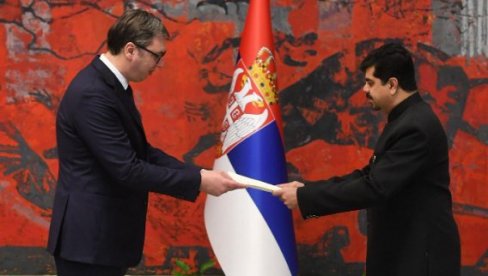 ZNAČAJAN DOPRINOS DALJEM NAPRETKU ODNOSA NAŠE DVE ZEMLJE: Predsednik Vučić primio akreditivna pisma ambasadora Pakistana (FOTO)