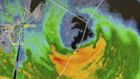 TAJFUN MAVAR STIGAO DO OSTRVA GUAM: Bajden proglasio vanredno stanje - evakuisano više od 150.000 ljudi (VIDEO)
