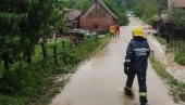 MEĐU EVAKUISANIMA I DECA: Padavine napravile haos, vanredna situacija u Užicu (FOTO)