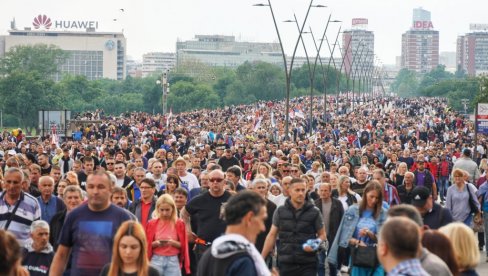 СВАКАКВИХ ОВДЕ ИМА Срамно, Н1 понижава грађане Србије