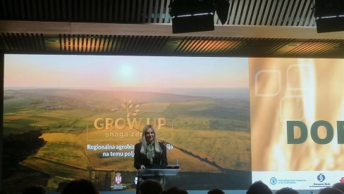 TANASKOVIĆEVA I ČADEŽ OTVORILI GROW UP Počela najveća regionalna agrobiznis konferencija