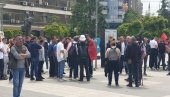 ПРВИ РЕЗУЛТАТИ ИЗБОРА НА КОСОВУ И МЕТОХИЈИ: Курти изгубио у Јужној Митровици!