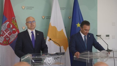 SVE BOLJA SARADNJA DVE ZEMLJE: Ministar Vučević sastao se sa ministrom odbrane Kipra Jorgalasom