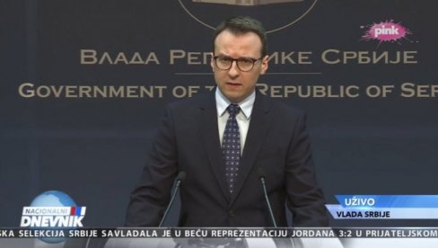 VANREDNA KONFERENCIJA ZA MEDIJE: Petković o opsadnom stanju u Kosovskoj Mitrovici (VIDEO)