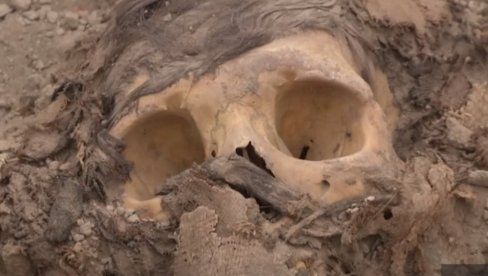 ДЕТЕ ПРИКОВАНО ЗА ГРОБ: Фрапантно археолошко откриће подсетило на сурове обичаје на северу Европе