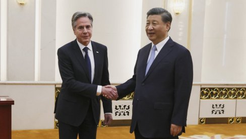 RIVALI NEĆE U DIREKTAN SUKOB:  Američki državni sekretar na kraju dvodnevne posete Pekingu sa liderom Kine