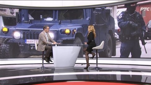 VUČIĆ: Pod najtežim smo pritiscima VUČIĆ: Pod najtežim smo pritiscima