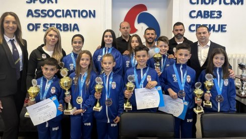 ZA SRBIJU 12 MEDALJA: U Čačku po peti put održano Svetsko prvenstvo u fitnesu za mlađe uzraste