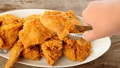 RECEPT ZA NAJBOLJU SMESU ZA POHOVANJE: Tajna je u jednoj namirnici, za koju mnogi ne znaju RECEPT ZA NAJBOLJU SMESU ZA POHOVANJE: Tajna je u jednoj namirnici, za koju mnogi ne znaju