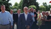 ВУЧЕВИЋ ЗАПОЧЕО ОБИЛАЗАК ОКРУГА У СРБИЈИ: Без јаког СНС-а, нема јаке Србије  (ВИДЕО)