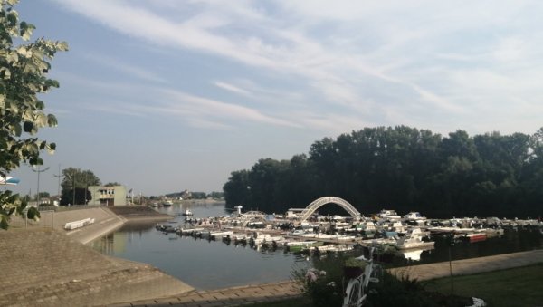 КАРНЕВАЛ БРОДОВА: У Апатину се сутра обележава Међународни дан Дунава