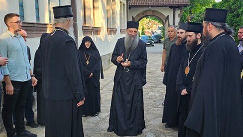 PATRIJARH PORFIRIJE STIGAO U GRAČANICU: Poglavar SPC sutra služi liturgiju i vidovdanski parastos (FOTO)