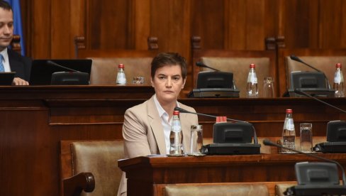 BRNABIĆ: Naivno sam poverovala Miroslavu Aleksiću da se Zlatibor Lončar poznaje sa Vladimirom Kecmanovićem, izvinjavam se građanima