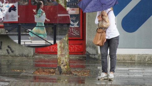 ČEKA NAS TEŽAK DAN, UPALJEN METEOALARM: Vremenska prognoza za ponedeljak, 1. jul