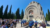 SAHRANJEN DEDA ĐORĐE: Čuvar Zejtinlika ispraćen uz himnu Bože pravde (FOTO)