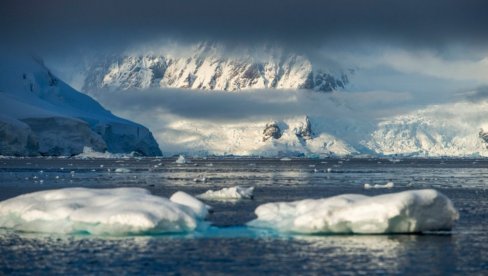ЗАБРИЊАВАЈУЋЕ: Антарктик се загрева великом брзином - недавно се одломио ледник величине Рима