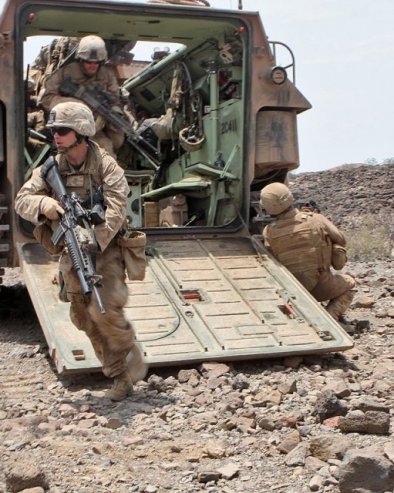 АМЕРИЧКА КРВ ЋЕ ТЕЋИ БЛИСКИМ ИСТОКОМ? Маринце чека масакр невиђених размера