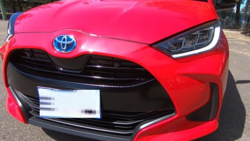 ПОСТОЈИ МОГУЋНОСТ ДА СЕ НЕ ЗАКЉУЧА: Тојота повлачи 550.000 возила у САД због квара наслона седишта