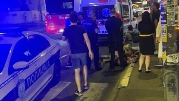 НЕСРЕЋА НА ЗЕЛЕНОМ ВЕНЦУ: Достављач хране електричним бициклом покосио пешака (ФОТО) НЕСРЕЋА НА ЗЕЛЕНОМ ВЕНЦУ: Достављач хране електричним бициклом покосио пешака (ФОТО)