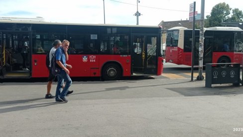 ОВА УЛИЦА У БЕОГРАДУ ОД СУТРА ЗАТВОРЕНА ЗА САОБРАЋАЈ: Мења се траса 4 линије градског превоза, ево и до када