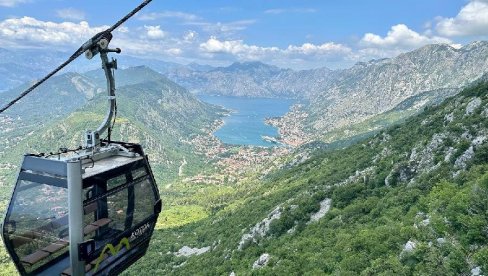 DO LOVĆENA ZA DESETAK MINUTA: Gondola od 14. avgusta i zvanično nad Bokokotorskim zalivom