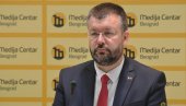 У ГРАЂАНСКОМ РАТУ МАЈКЕ ПЛАЧУ НА СВИМ СТРАНАМА Професор Антић: Зато повуците ту вашу неваспитану децу са улица! (ВИДЕО)
