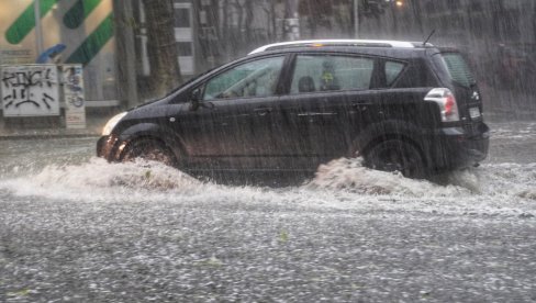 KIŠA SAMO ŠTO NIJE: U Srbiju stiže nevreme iz komšiluka, na udaru ovi delovi